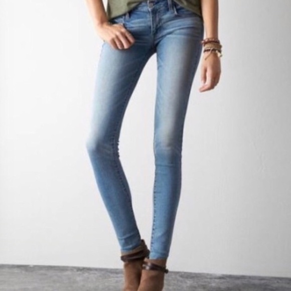 American Eagle Outfitters Denim - American Eagle Outfitters Super Stretch Jeggings